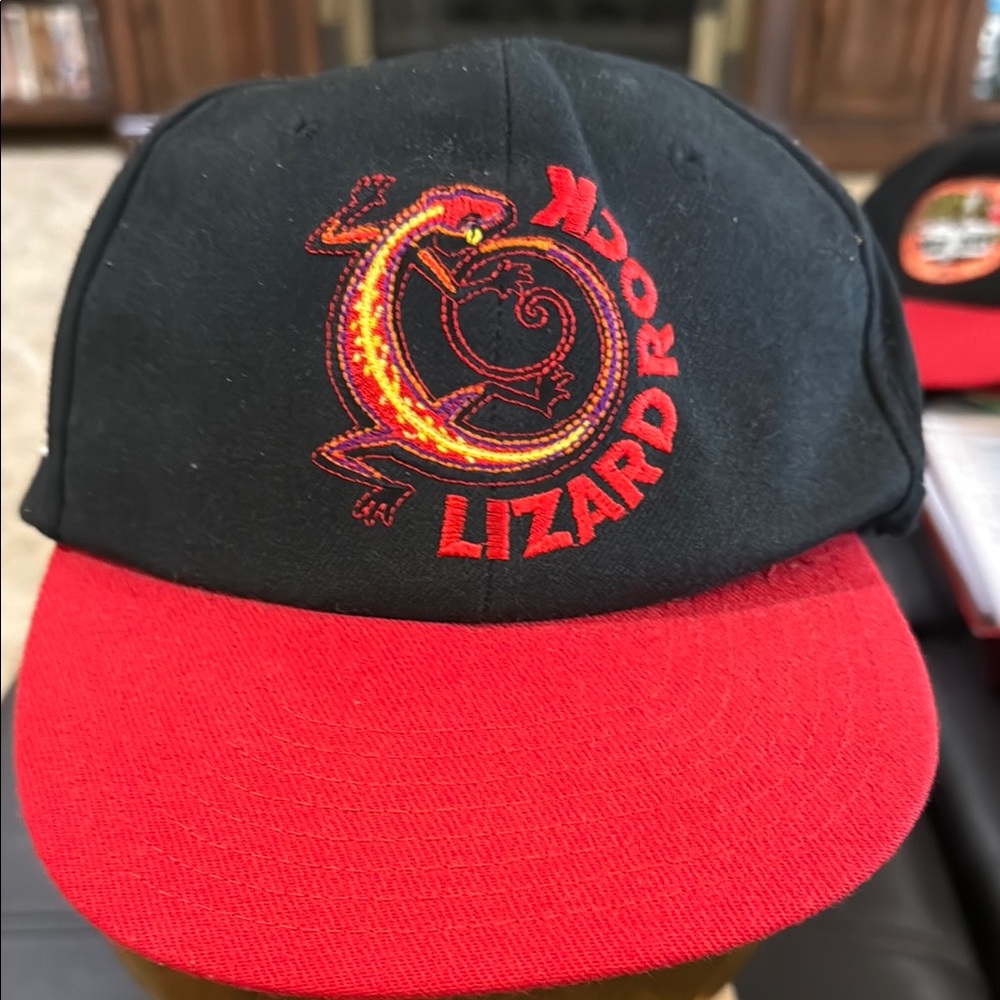 Marlboro Adventure Club Lizard Rock Black and Red Cap